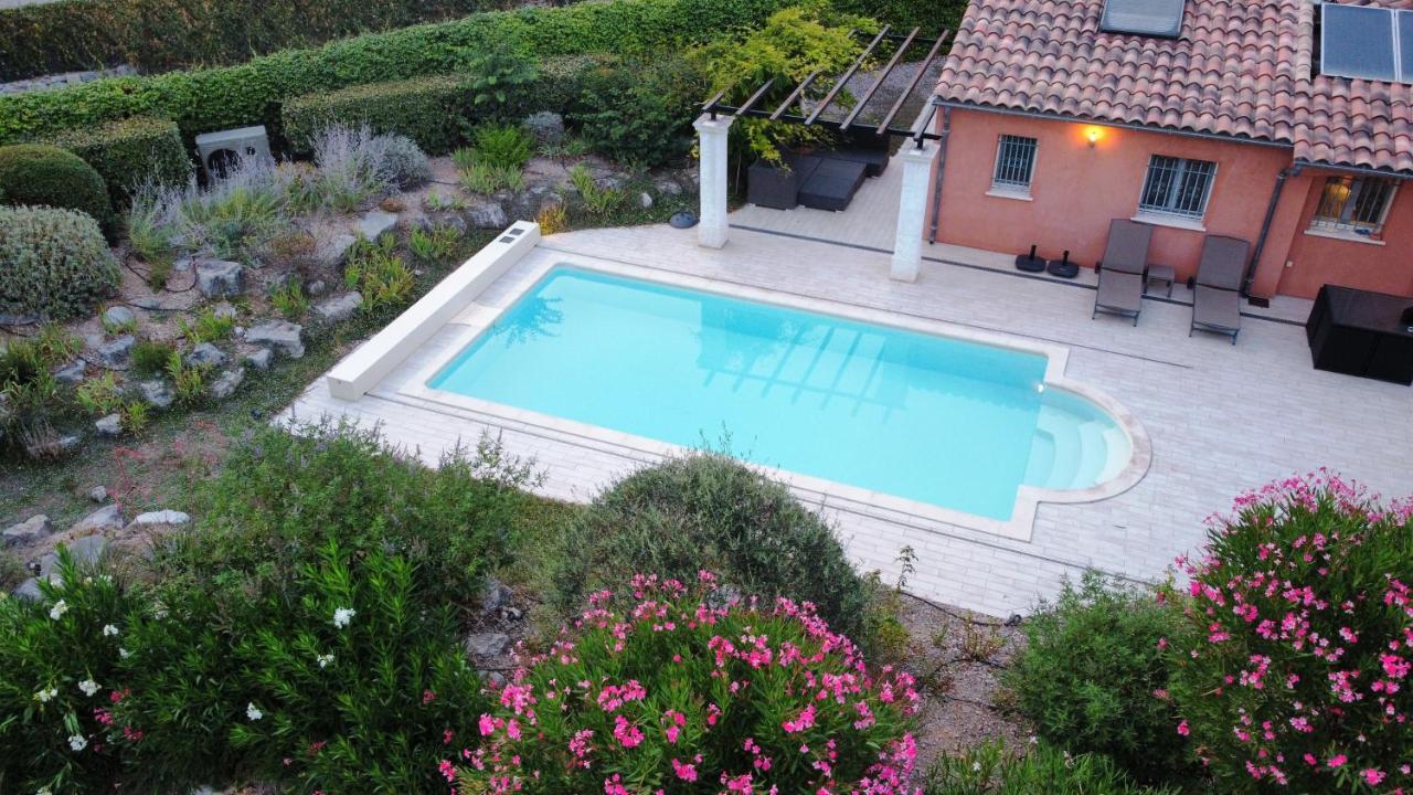 La Begude Du Pascouren Fayence Exterior photo